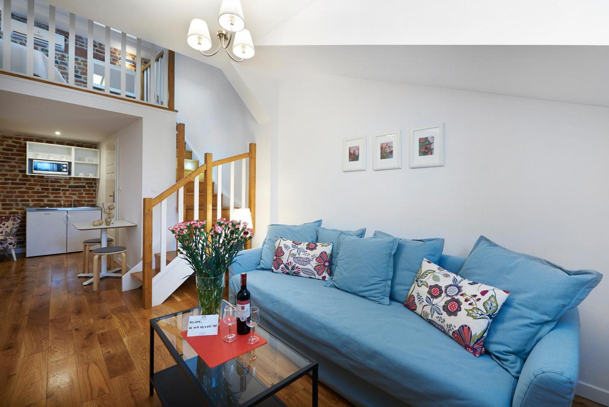 Studio Apartment Mezzanine
