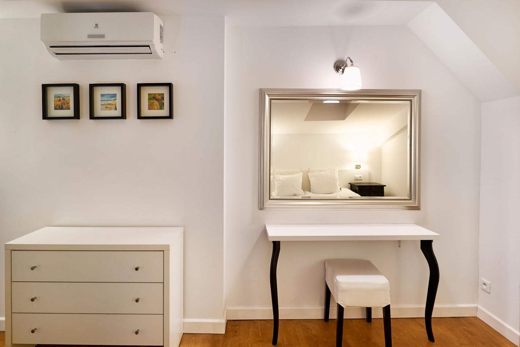 Studio Apartment Mezzanine