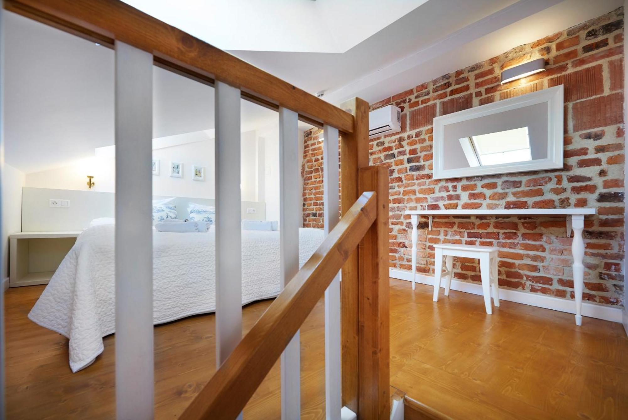 Studio Apartment Mezzanine